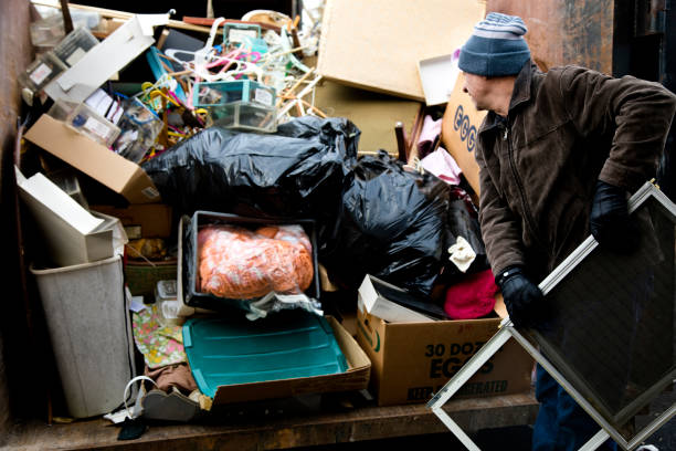 Best Estate Cleanout Services  in Fairbury, IL
