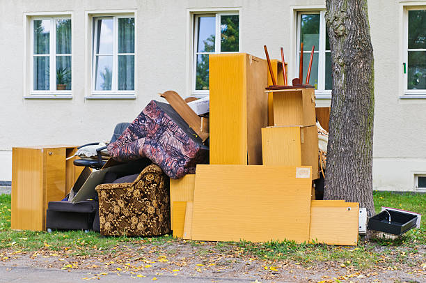 Best Construction Debris Removal  in Fairbury, IL